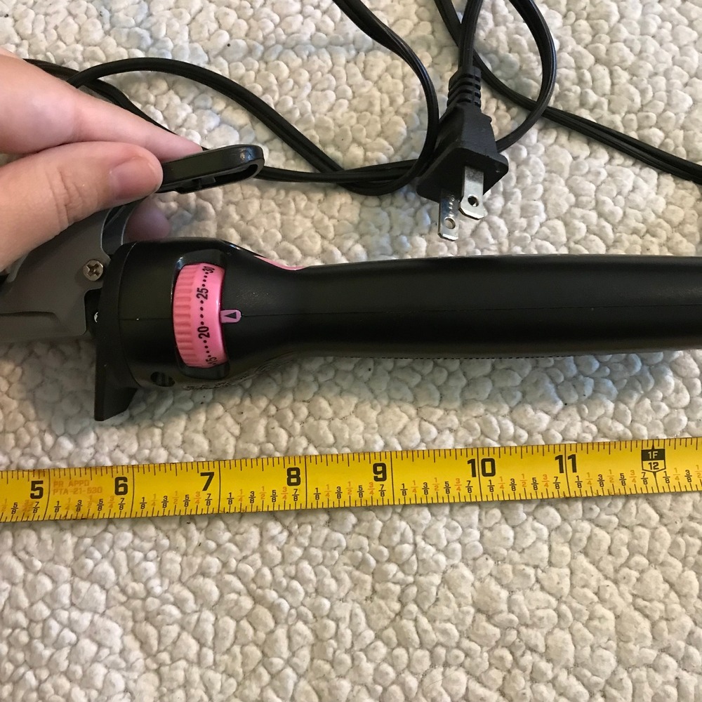 Revlon Tapered Curling Iron Black Pink Adjustable Heat Hair Styling Tool - Picture 3 of 3